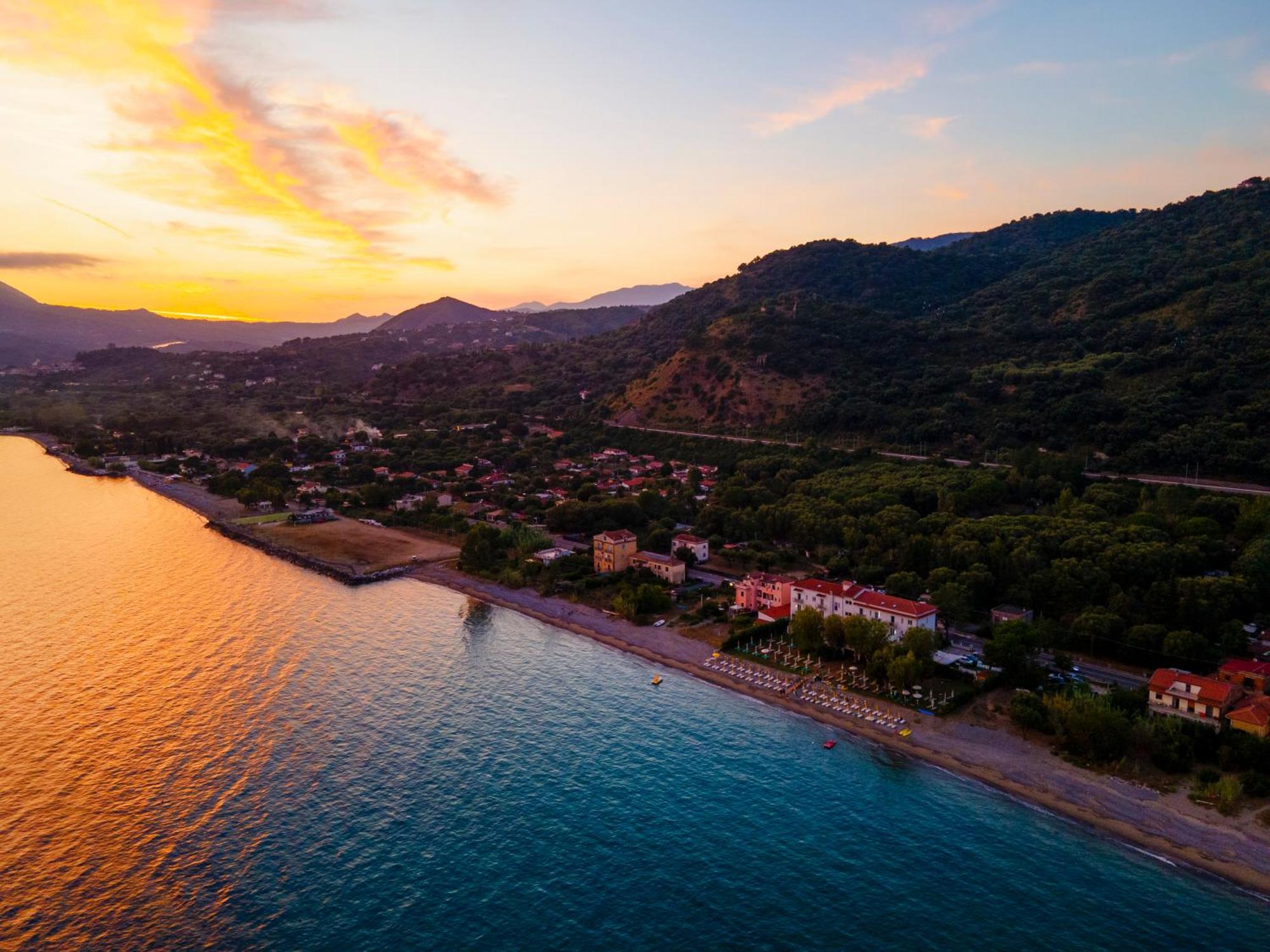Ispani Hotel Eden Park Cilento מראה חיצוני תמונה