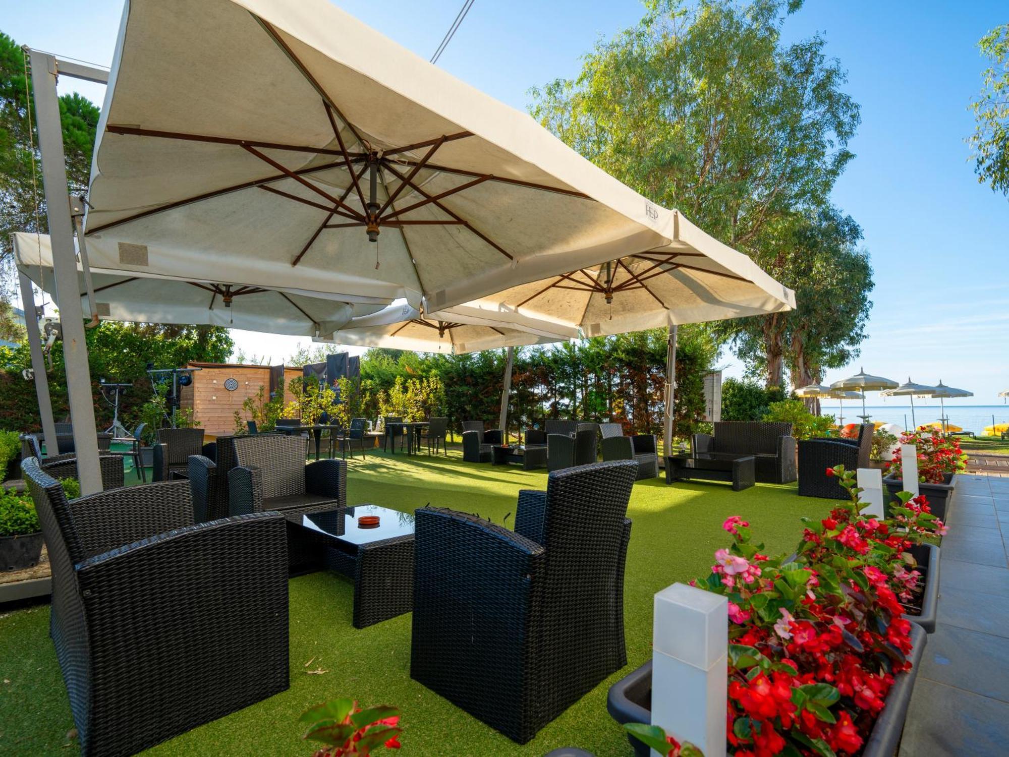 Ispani Hotel Eden Park Cilento מראה חיצוני תמונה