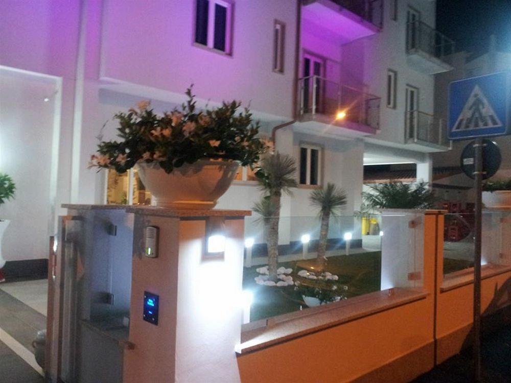 Ispani Hotel Eden Park Cilento מראה חיצוני תמונה